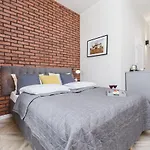 Agnes Old Town Апартаменты *